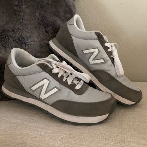 New Balance tennis shoes